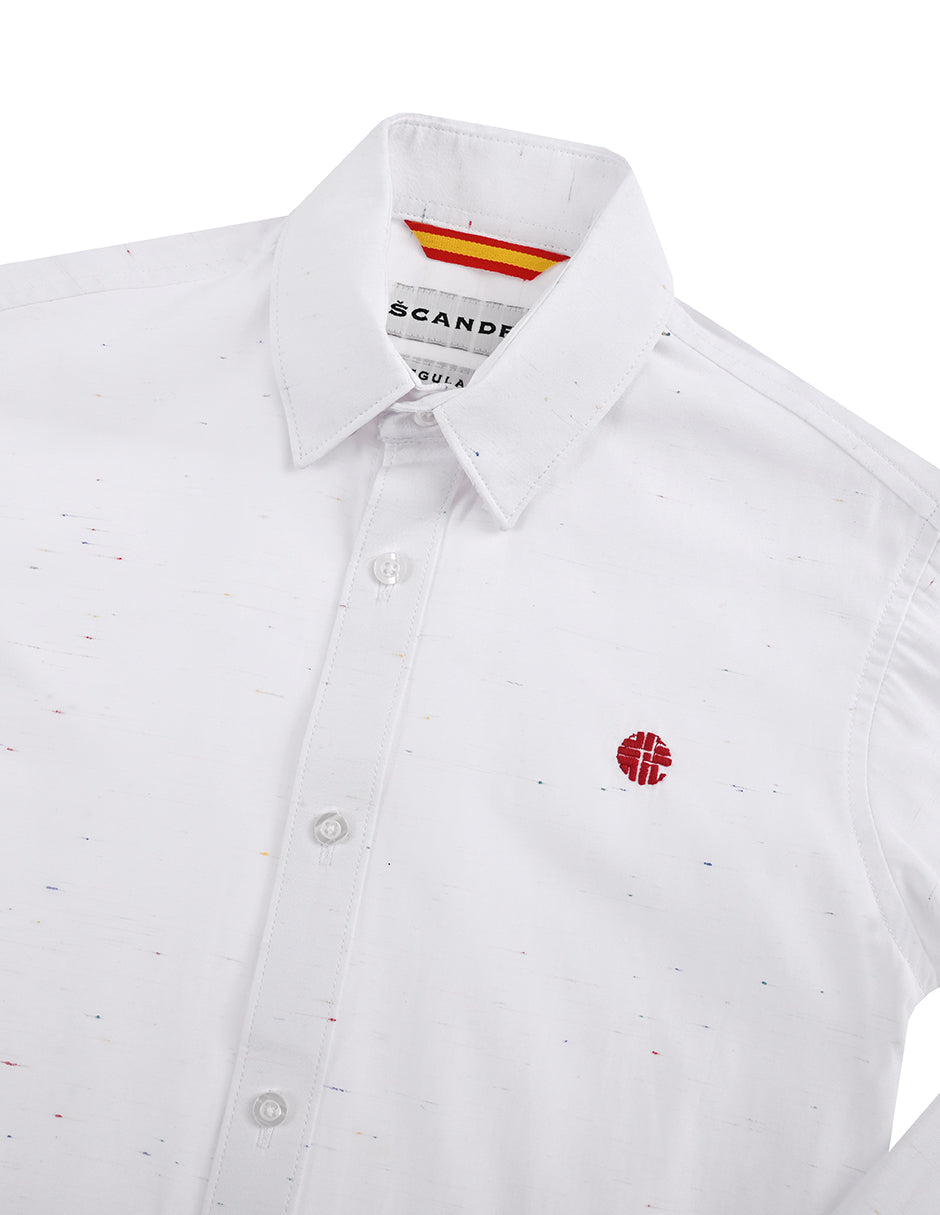 Camisa Blanca Lisa emblema bordado rojo- niño- Manga Larga