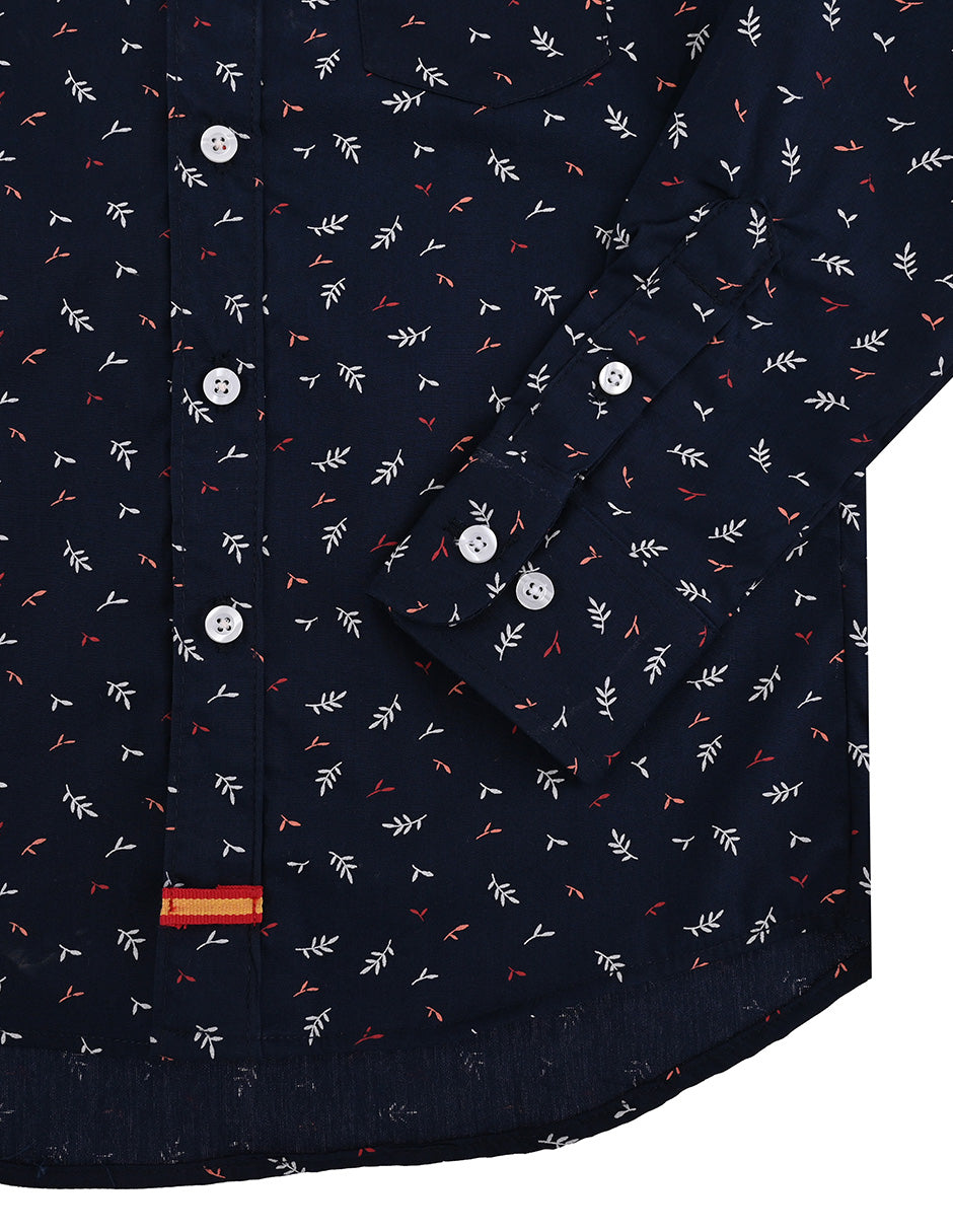 Camisa azul marino- elementos hojas - niño ML
